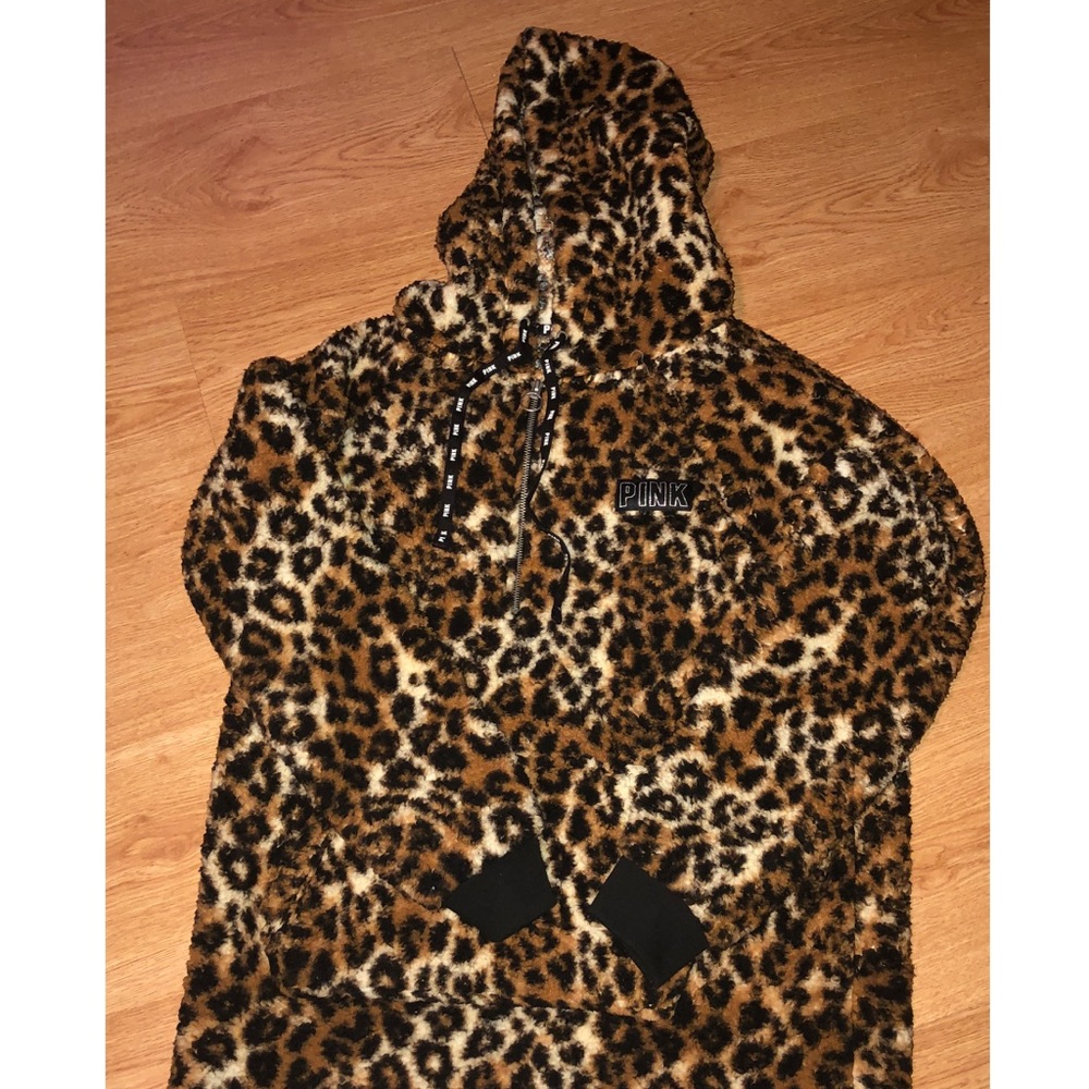 Cheetah Print Pink Sherpa Sweater ⚡️